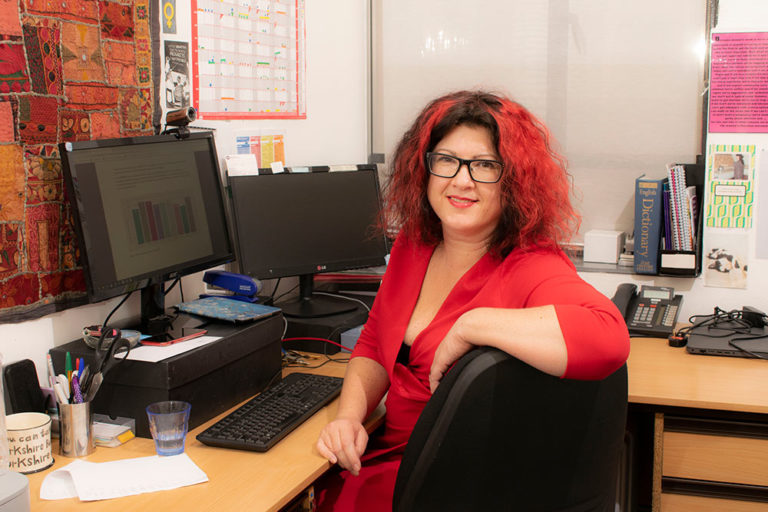 Nia Nicce Executive Boobs Photo Hot Sex Picture